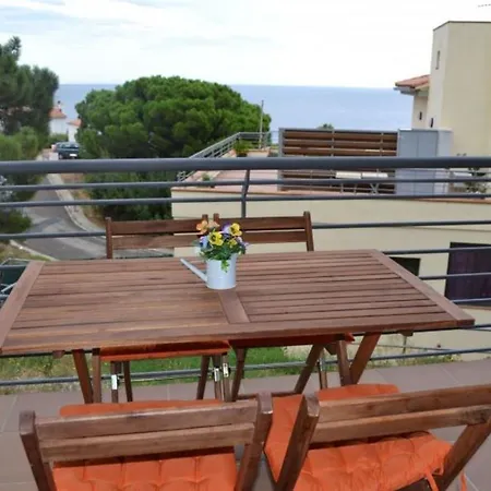 Apartment In Llanca, Girona 103573 By Mo *